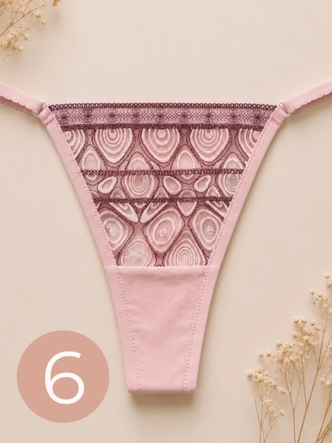 Zestaw 3 sztuk stringów- oferta urodzinowa